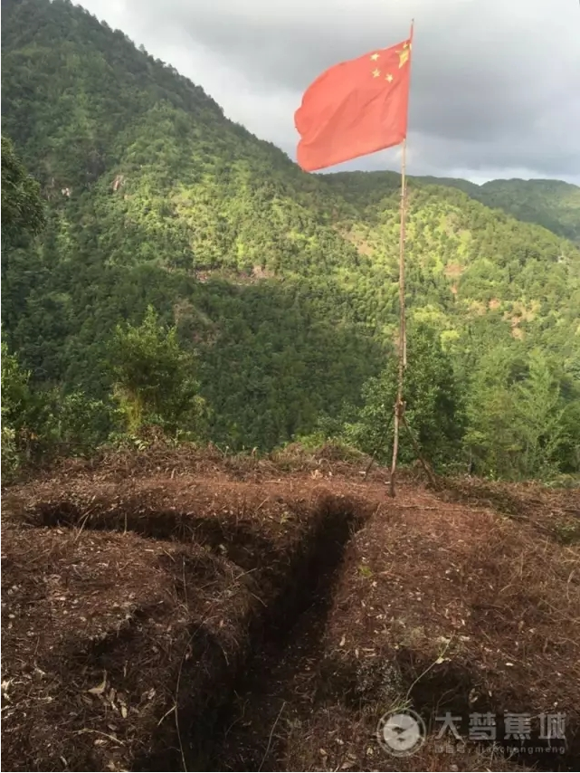 霍童一带发现抗日防御战壕遗址 绵延两村规模庞大似迷宫