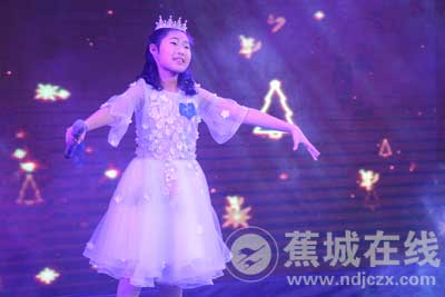 我爱妈妈的眼睛简谱_妈妈我要亲亲你简谱