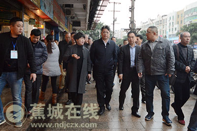 郭锡文,梁伟新检查春节市场供应和安全生产工作_蕉城要闻_宁德蕉城