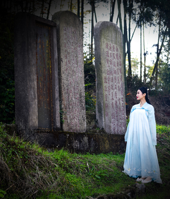 摩崖石刻 绝美汉服 来白鹤岭听千年风月