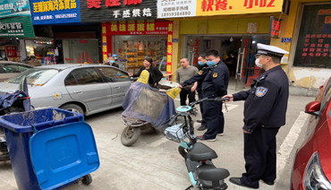 区城管：整治“顽疾”城区市貌焕新颜