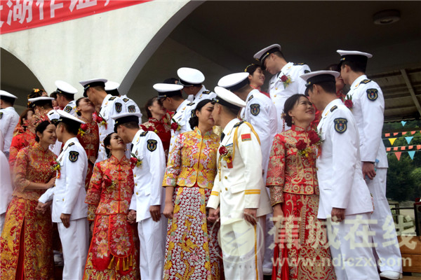 《禦姐玫瑰Z2：渾沌》羞怯新截圖 綠收禦姐胸器大年夜