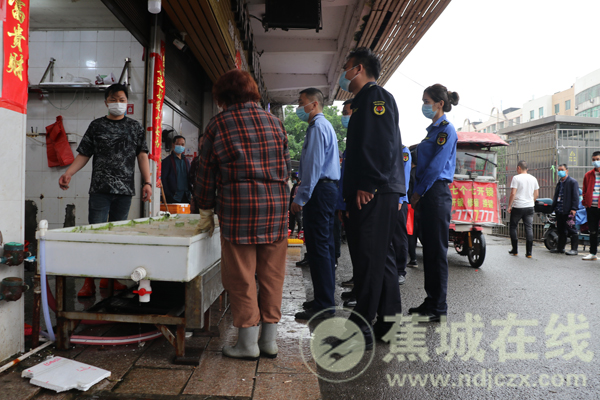 江宏杰露面无名指带婚戒 仍有与福原爱通话