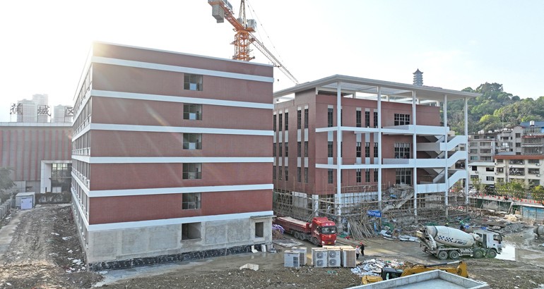 宁德五中三期建设加速度