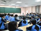 区领导为高三学子加油鼓劲