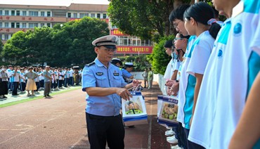 87名“交通安全小卫士”获奖