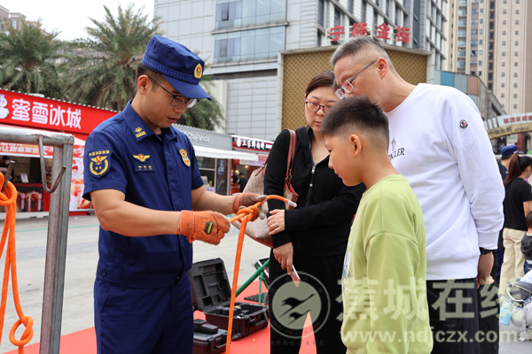 “119”宣传月热潮涌动 全民共筑消防安全防线