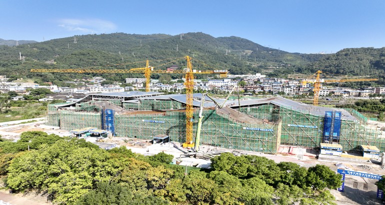 宁德畲族文化园标志性建筑封顶