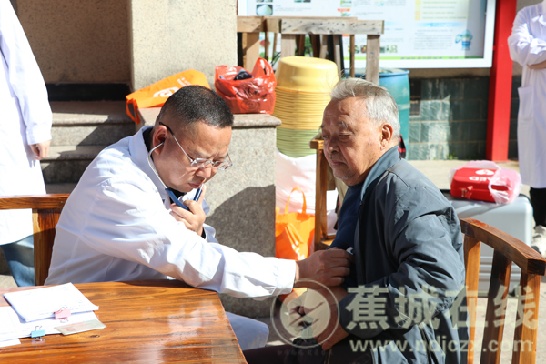 蕉城整合优质医疗资源，启动“移动医院”项目——打造“带不走的医疗队”