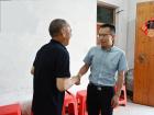 “七一”慰问党情浓！区领导看望困难党员