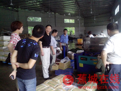 人口计划生育示范村_全州人口和计划生育示范村居创建工作交流会在我县召开(2)